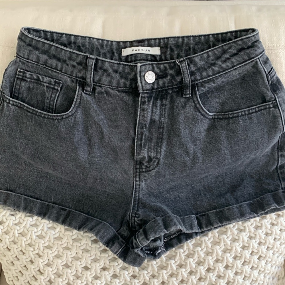 PacSun black denim “Mom” shorts